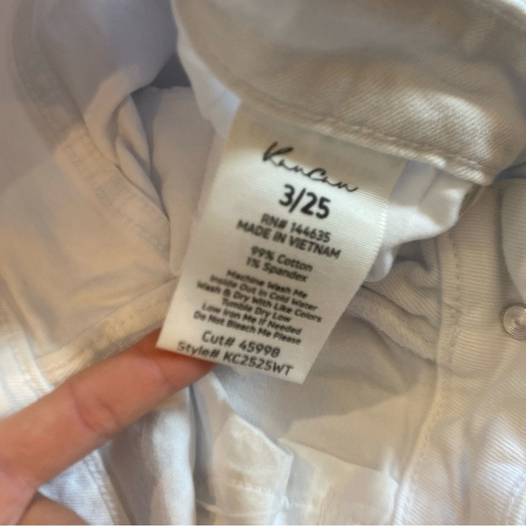 KanCan White Pants Raw Hem High Rise Womens 3/25 Straight Stretch cropped - Picture 5 of 6